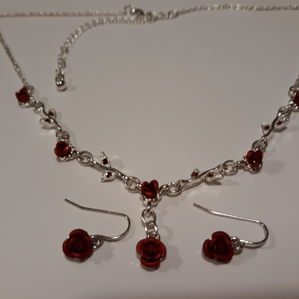 Red Rose Necklace & Earrings Set